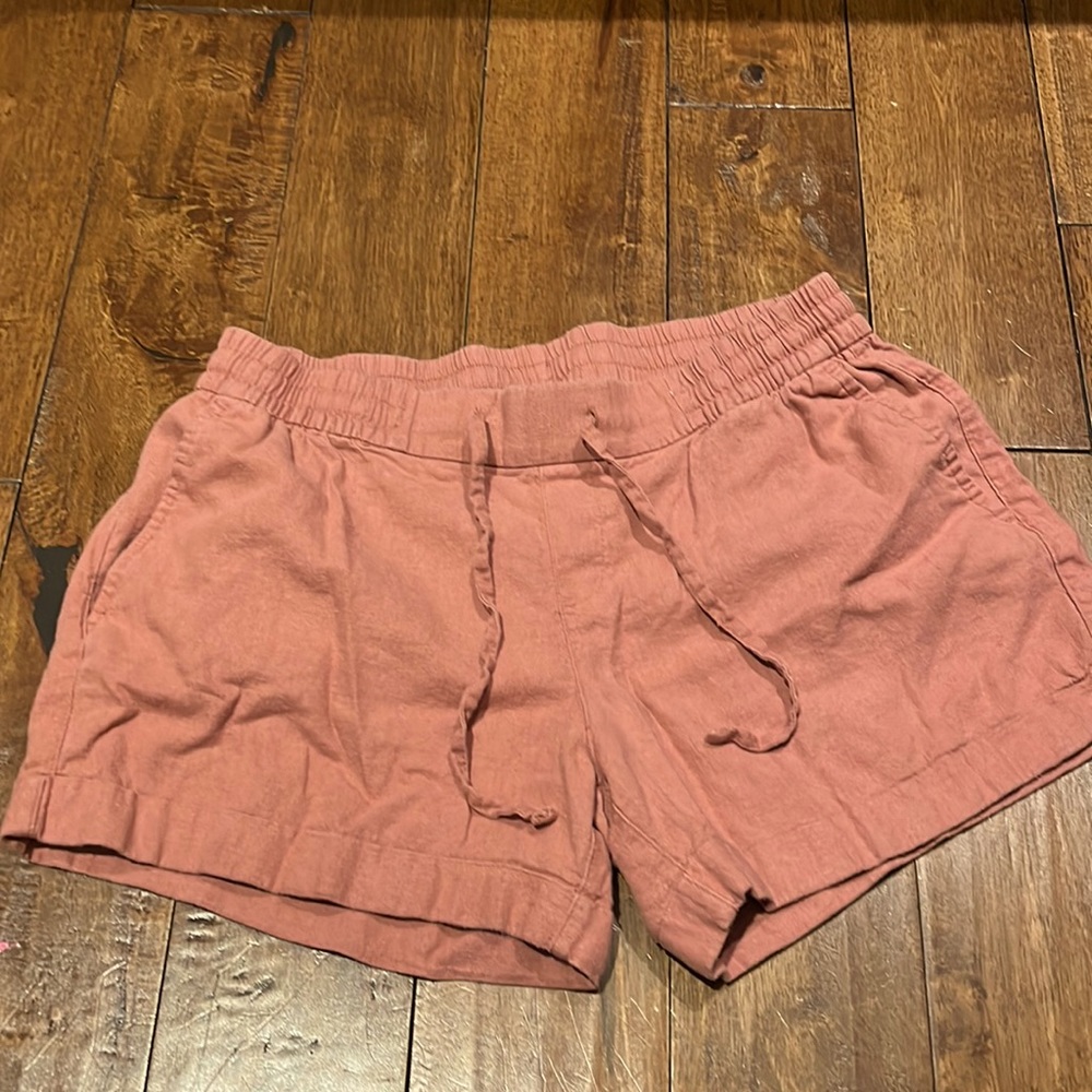 Old Navy linen shorts